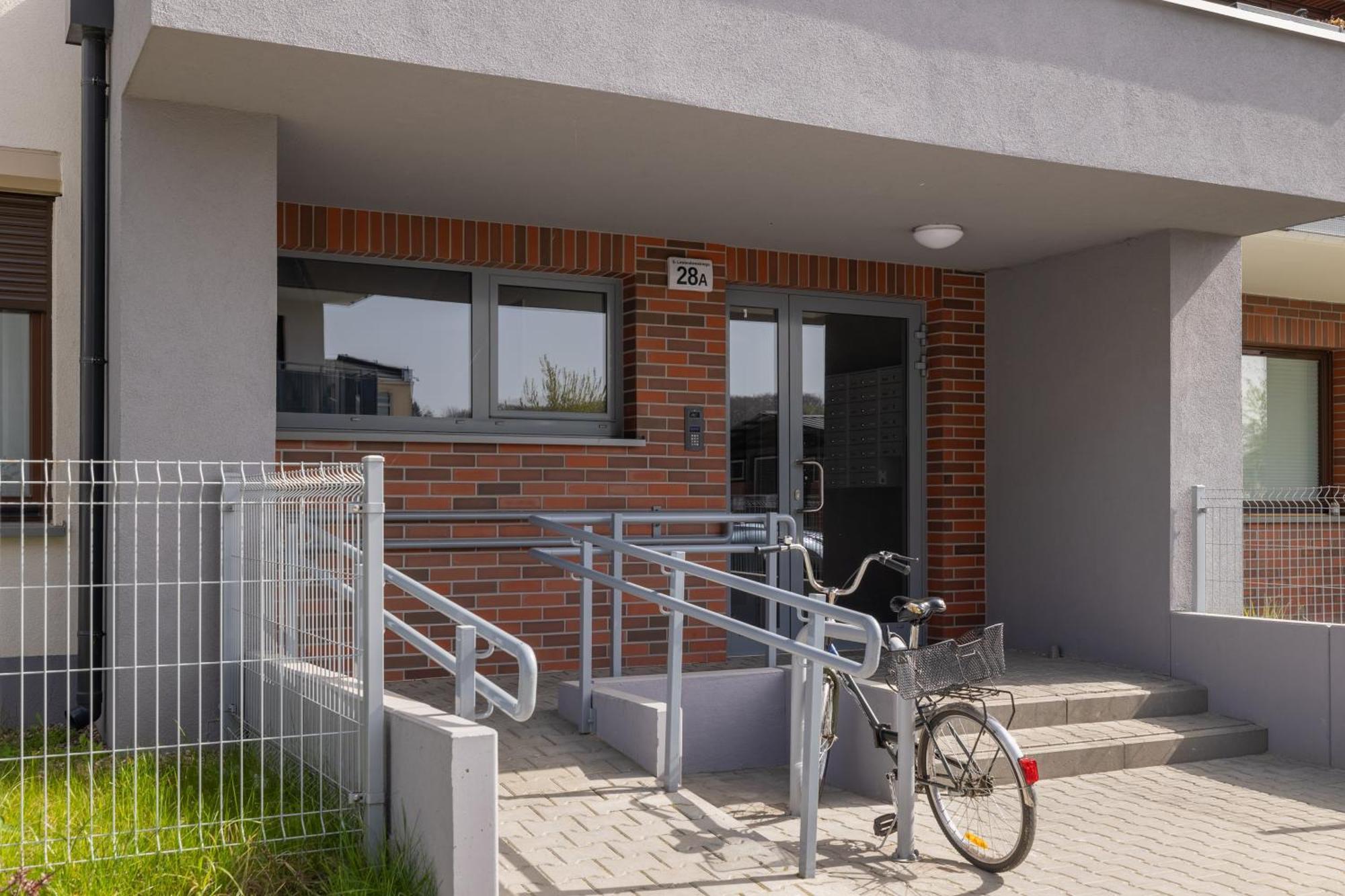 Ts Gold New Town Apartment & Free Private Parking Szczecin Exterior foto